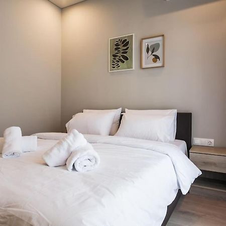 Piraeus Deluxe 2Bdr Apt - Near Metro And Port 外观 照片