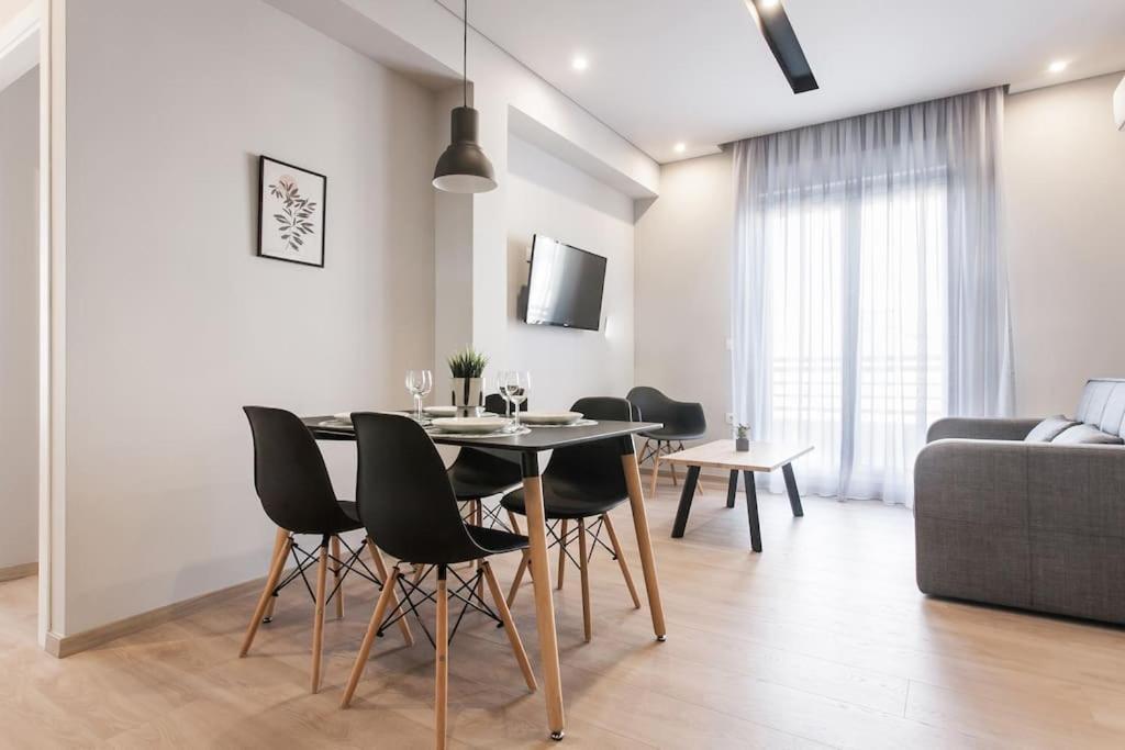 Piraeus Deluxe 2Bdr Apt - Near Metro And Port 外观 照片